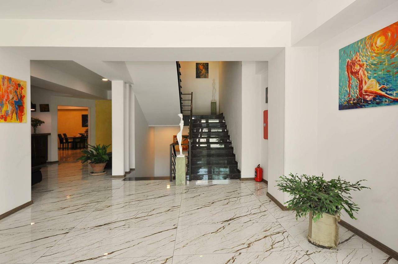 Tbilisi Check In Hotel Exterior photo